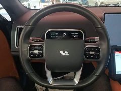 Li Auto L7 Pro - ფოტო 10
