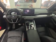 Geely Xingrui 2.0T Diesel Exclusive Cyan Green Edition - ფოტო 9