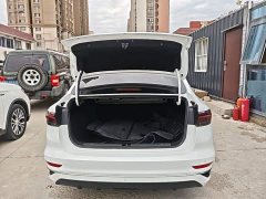 Geely Emgrand 4th Generation 1.5L Manual Luxury - ფოტო 18