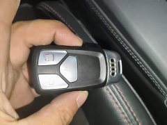 Audi Q5L 45 TFSI Deluxe Version - ფოტო 8