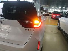 Honda Fit 1.5L CVT Trend Edition - ფოტო 7
