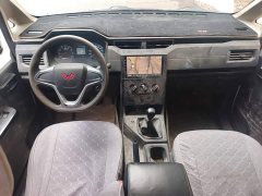 Wuling Journey 2.0L Manual Business Edition - ფოტო 9