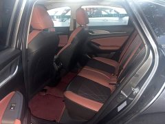 Changan Eado PLUS Blue Whale NE 1.4T GDI DCT High Performance Edition - ფოტო 9