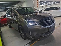 Buick GL8 Land Official Business Class 652T Comfort Edition - ფოტო 3