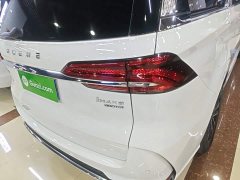 SAIC MG iMAX8 400TGI Prestige - ფოტო 7