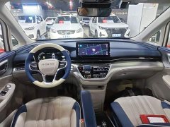 SAIC MG iMAX8 400TGI Prestige - ფოტო 9