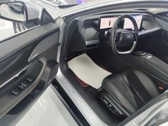Xpeng P7 670E - ფოტო 15