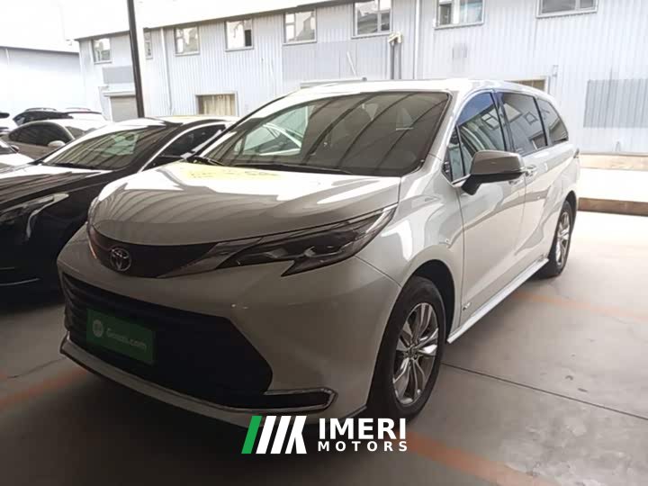Toyota Sienna 2.5L Hybrid Comfort Edition - ავტომობილი ჩინეთიდან