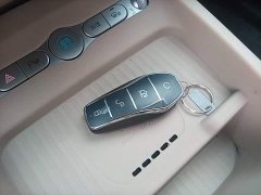 BYD Dolphin Smart Drive 410km Fashion Edition - ფოტო 8