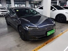Tesla Model 3 Rear-Wheel Drive - photo 3
