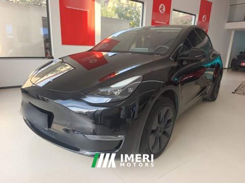 2024 Tesla Model Y Long Range All-Wheel Drive - ავტომობილი ჩინეთიდან