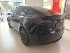 Tesla Model Y Long Range All-Wheel Drive - photo 4