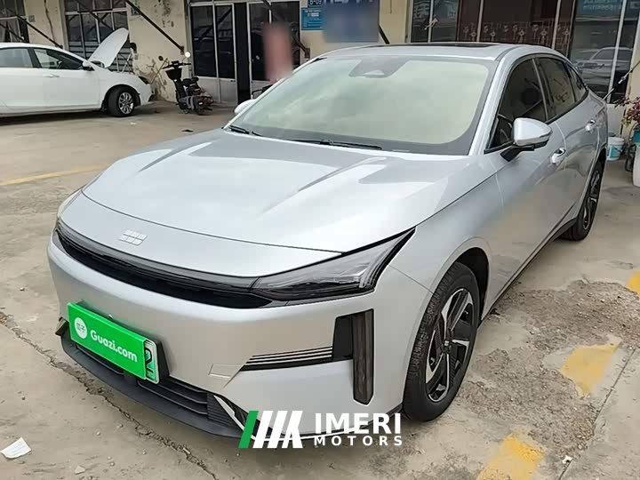 Geely Galaxy L6 EM-i 140km Explorer Edition
