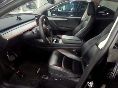 Tesla Model Y Rear-Wheel Drive - ფოტო 14