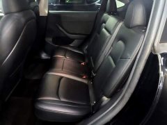 Tesla Model Y Rear-Wheel Drive - ფოტო 16