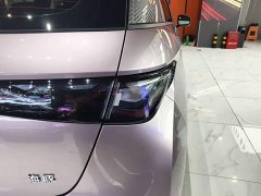 BYD Dolphin 420km Fashion Edition - ფოტო 7