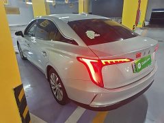 FAW Hongqi E-QM5 610km PLUS - ფოტო 4