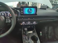 Honda Civic 240TURBO CVT Dynamic Edition - ფოტო 12