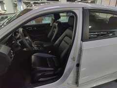 Honda Civic 240TURBO CVT Dynamic Edition - ფოტო 14