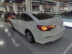 Honda Civic 240TURBO CVT Dynamic Edition - ფოტო 4