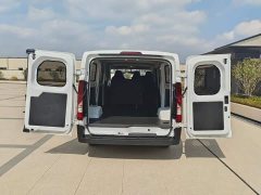 Toyota E Fortune Bright Window Edition 41.86kWh Short Wheelbase Low Roof - ფოტო 18