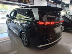 Denza D9 DM-i 980 Four-Wheel Drive Premium - ფოტო 4