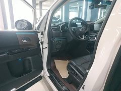 Honda Odyssey 2.0L e:HEV Sharp Radiance Edition - ფოტო 15