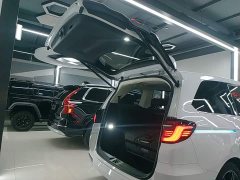 Honda Odyssey 2.0L e:HEV Sharp Radiance Edition - ფოტო 18