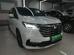Honda Odyssey 2.0L e:HEV Sharp Radiance Edition - ფოტო 3