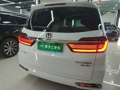 Honda Odyssey 2.0L e:HEV Sharp Radiance Edition - ფოტო 5