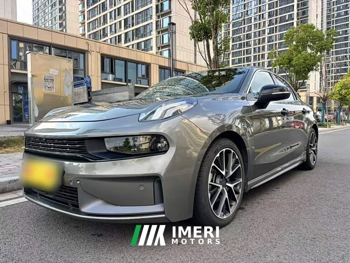 Lynk & Co 03 1.5T DCT Pro