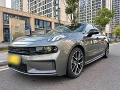 Lynk & Co 03 1.5T DCT Pro - ფოტო 1