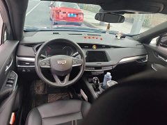 Cadillac XT4 28T FWD Luxury - ფოტო 12