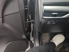 Cadillac XT4 28T FWD Luxury - ფოტო 17