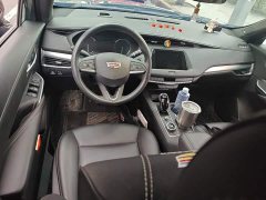 Cadillac XT4 28T FWD Luxury - ფოტო 2