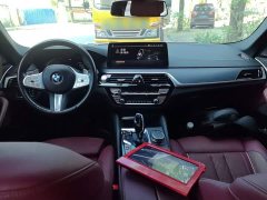 BMW 5 Series Facelift 530Li Luxury M Sport Package - ფოტო 9