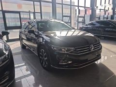 Volkswagen Magotan 330TSI DSG Advance - ფოტო 3