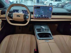 Geely Galaxy Xingyao 8 130km EM-i Premium Edition - ფოტო 9
