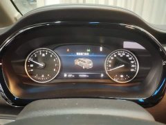 Buick GL8 Land Business Class Comfort Edition - ფოტო 11