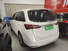 Buick GL8 Land Business Class Comfort Edition - ფოტო 4
