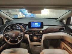 Buick GL8 Land Business Class Comfort Edition - ფოტო 9