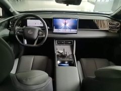 BYD Qin L DM-i Smart Drive Edition 120KM Superior - ფოტო 9