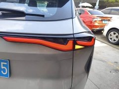 Changan Oushang Z6 Blue Whale 1.5T DCT Smart Premium Edition - ფოტო 7
