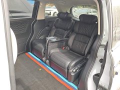Honda Odyssey 2.0L e:HEV Luxury - ფოტო 16