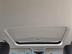 Honda Odyssey 2.0L e:HEV Luxury - ფოტო 17
