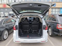 Honda Odyssey 2.0L e:HEV Luxury - ფოტო 18