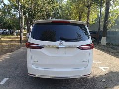 Buick GL8 Land Business Class Comfort Edition - ფოტო 5