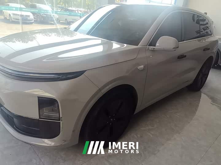 Li Auto L6 Pro - ავტომობილი ჩინეთიდან