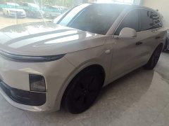 Li Auto L6 Pro - ფოტო 1