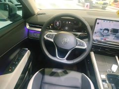 Volkswagen Sagitar L 300TSI DSG Elite - ფოტო 10